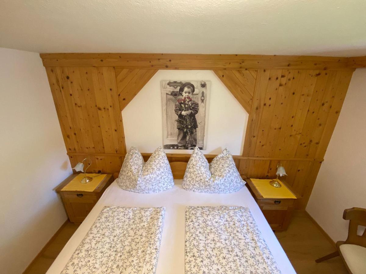 Haus Waldrand Lägenhet Oberndorf in Tirol Exteriör bild